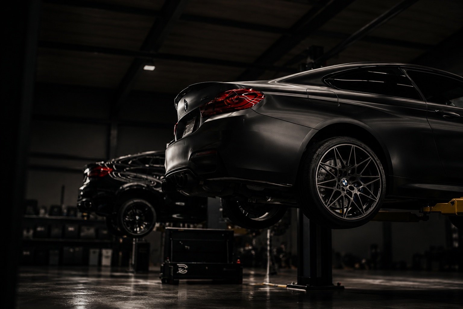 BMW automobiliai moderniame UBR autoservise